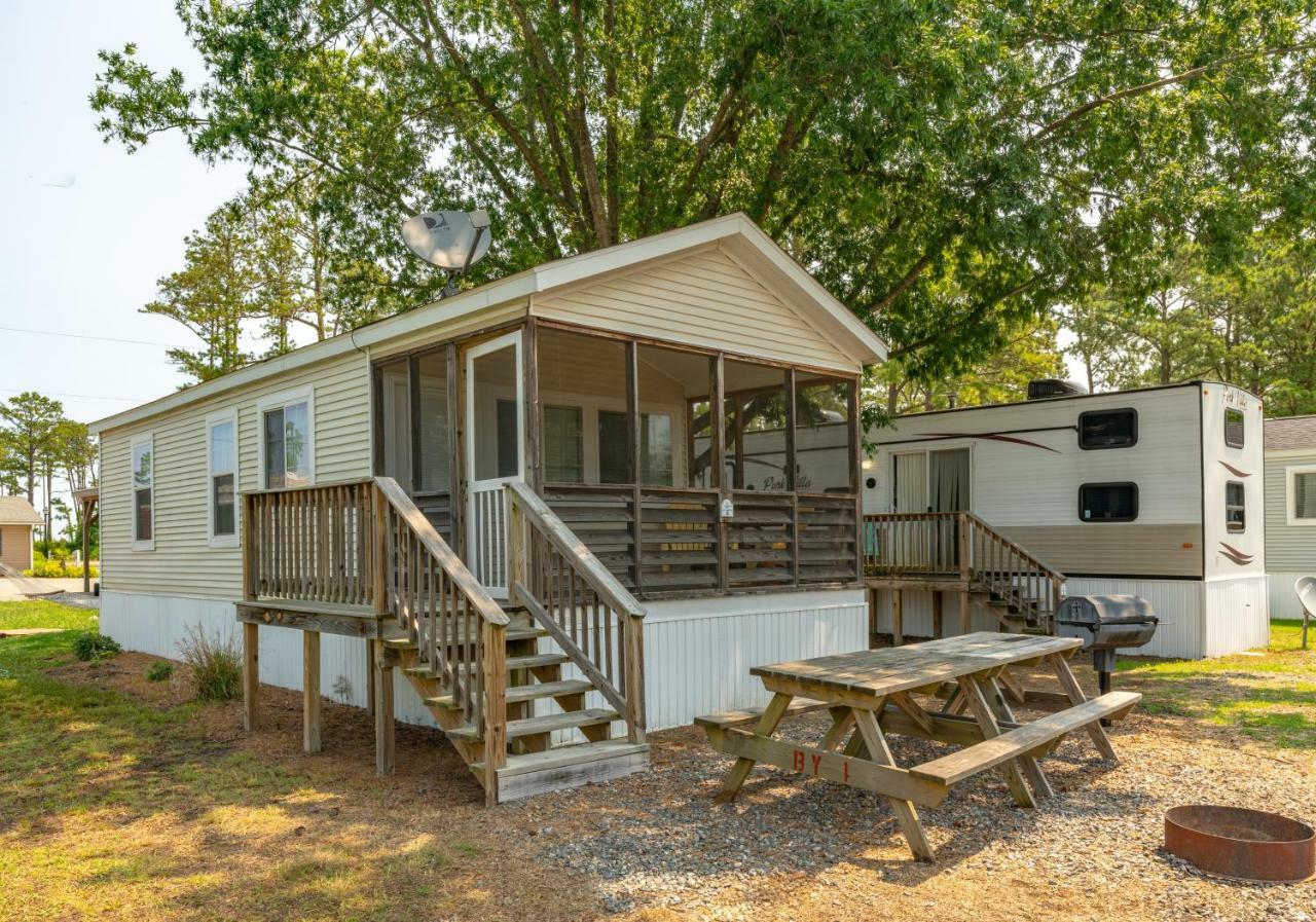 New Point Rv Resort Exteriör bild