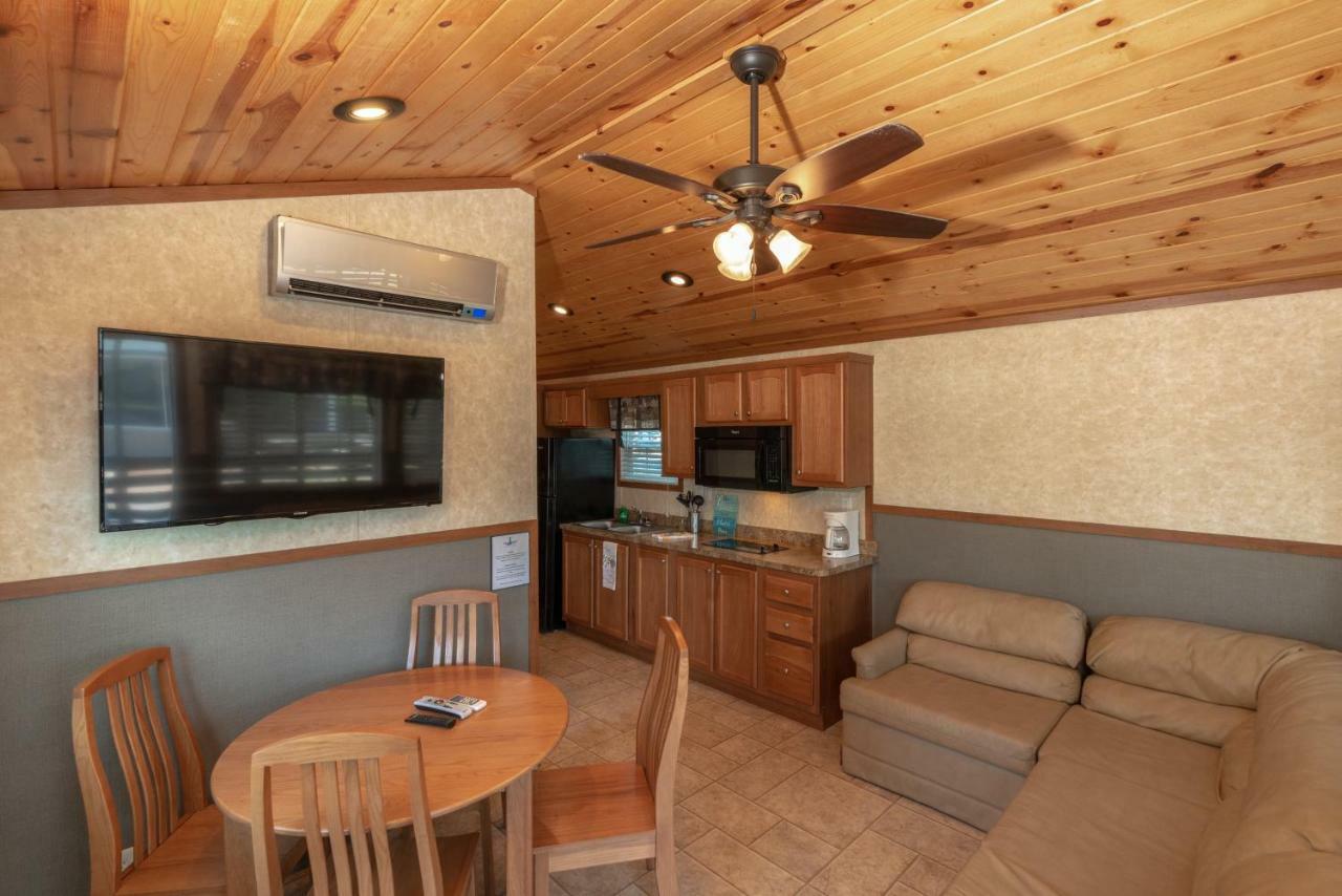 New Point Rv Resort Rum bild